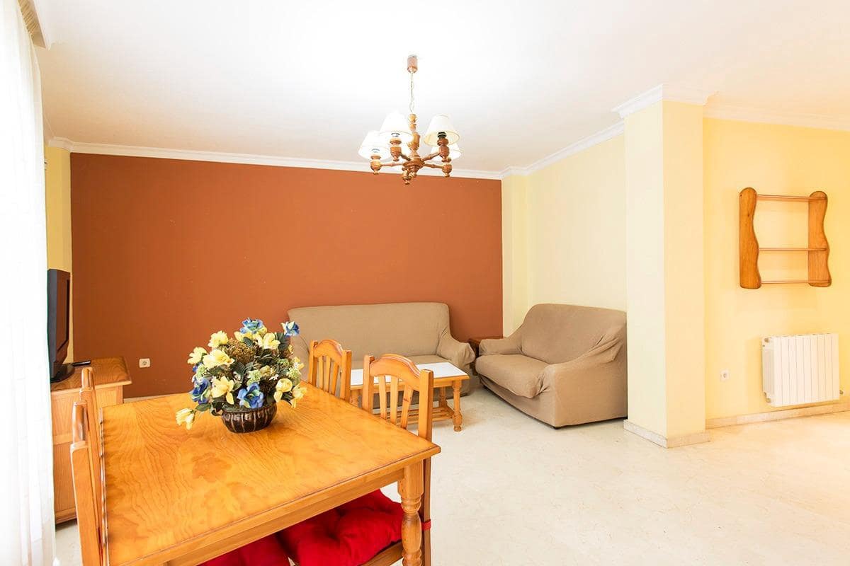 Leilighet til leie i Granada by - € 920 (Ref: 9326604)