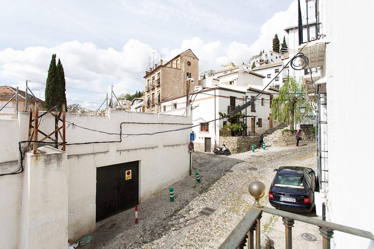 Leilighet til leie i Granada by - € 920 (Ref: 9326604)