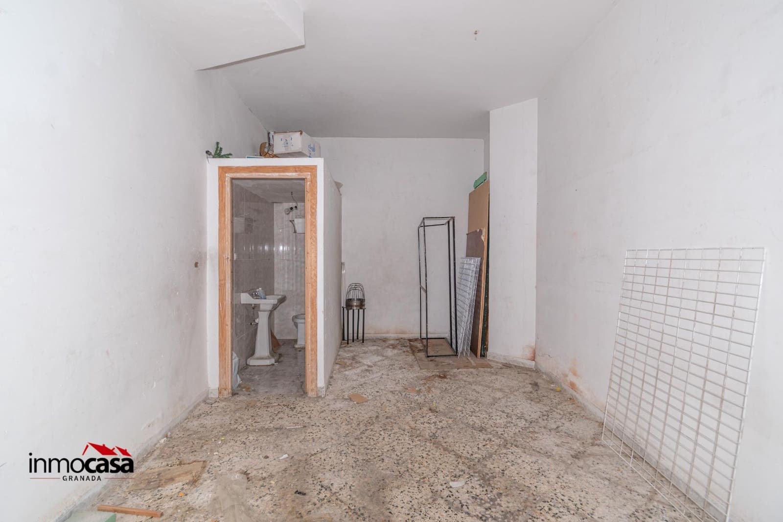 Commercieel te koop in Guadix - € 115.000 (Ref: 9326605)