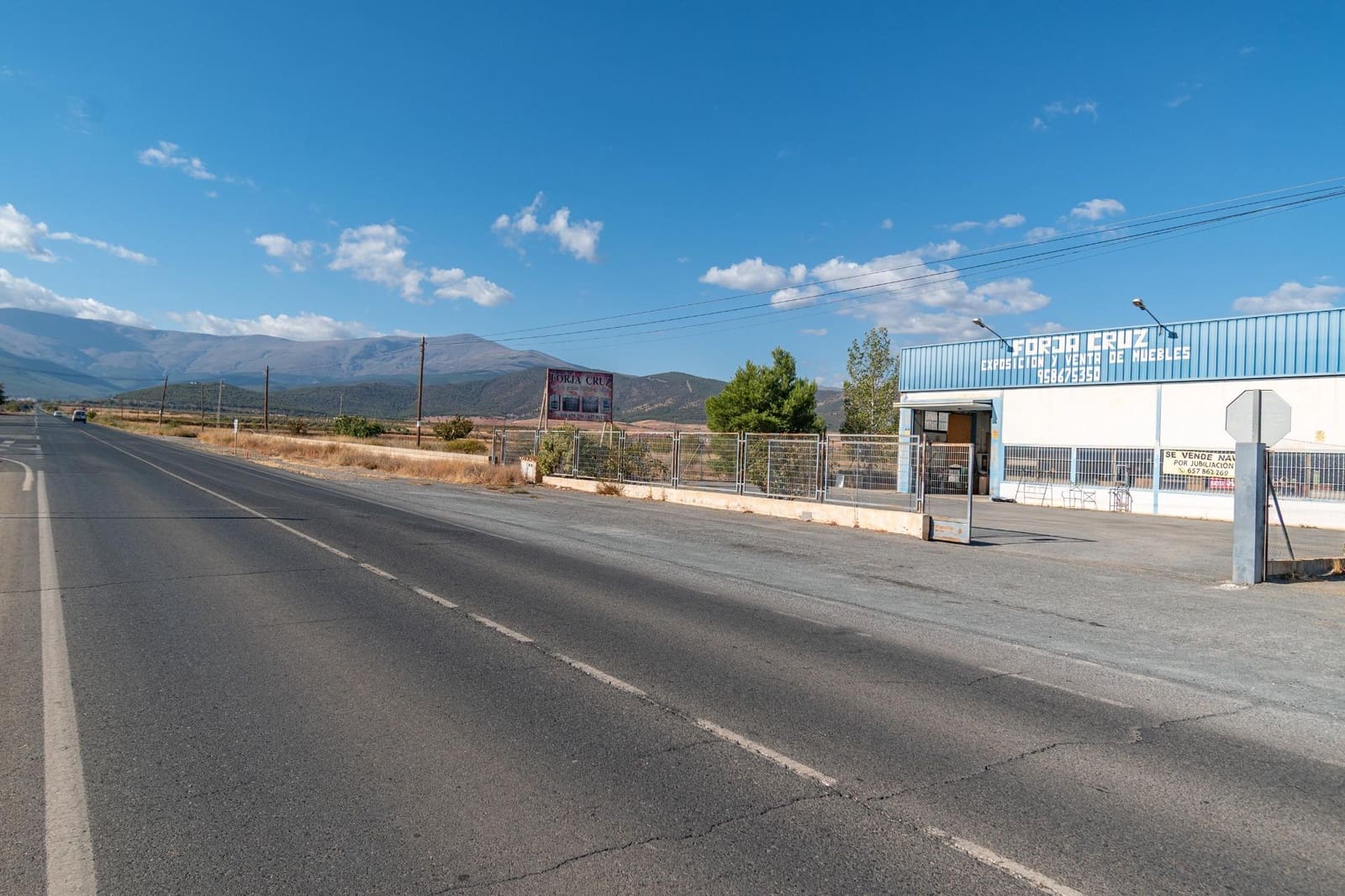 Bedrift til salgs i Albunan - € 350 000 (Ref: 9326608)