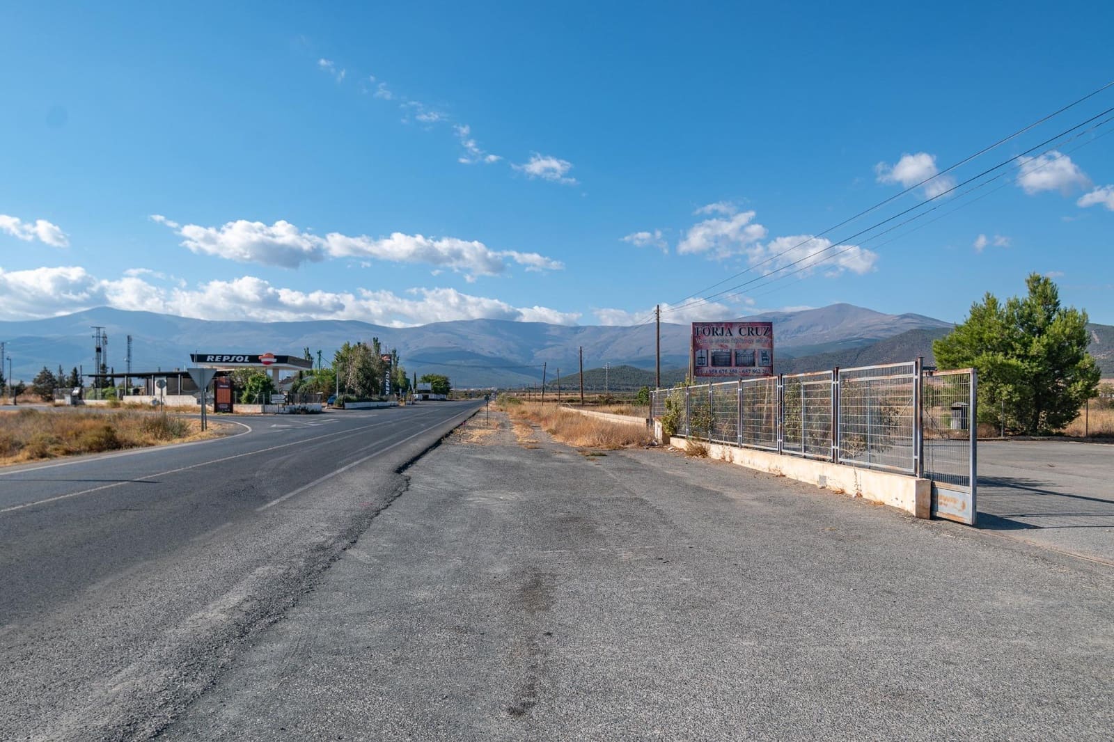 Bedrift til salgs i Albunan - € 350 000 (Ref: 9326608)