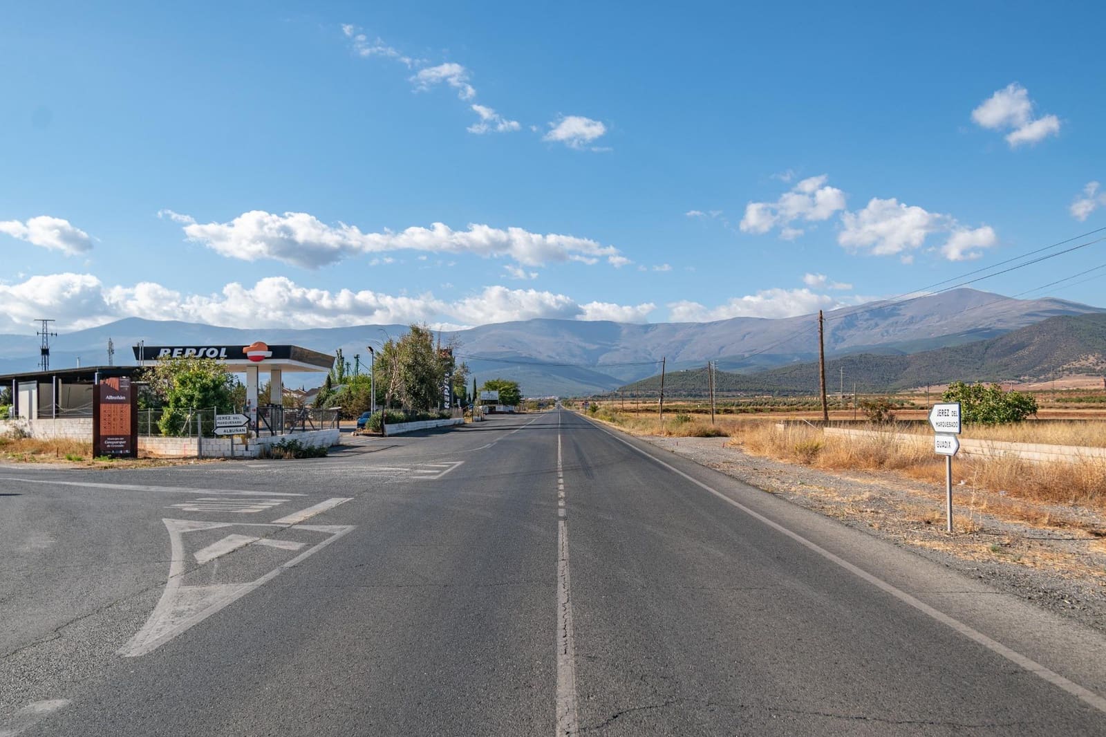 Bedrift til salgs i Albunan - € 350 000 (Ref: 9326608)