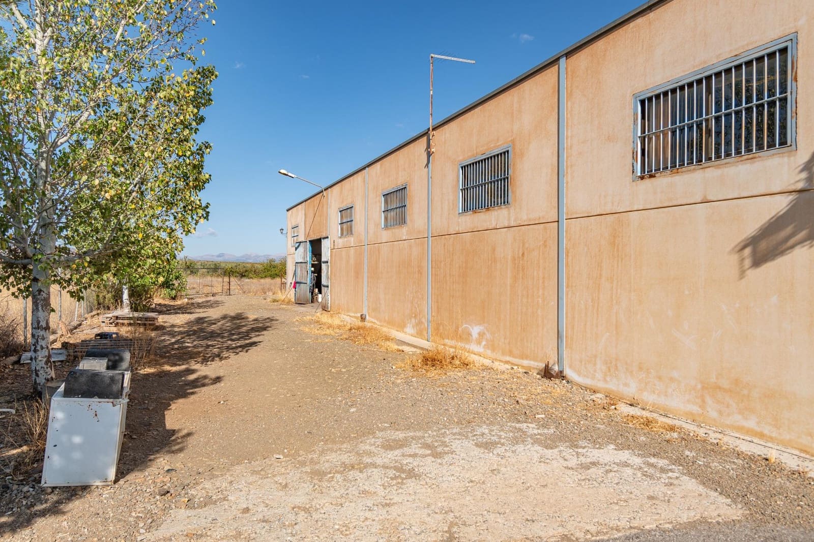 Bedrift til salgs i Albunan - € 350 000 (Ref: 9326608)