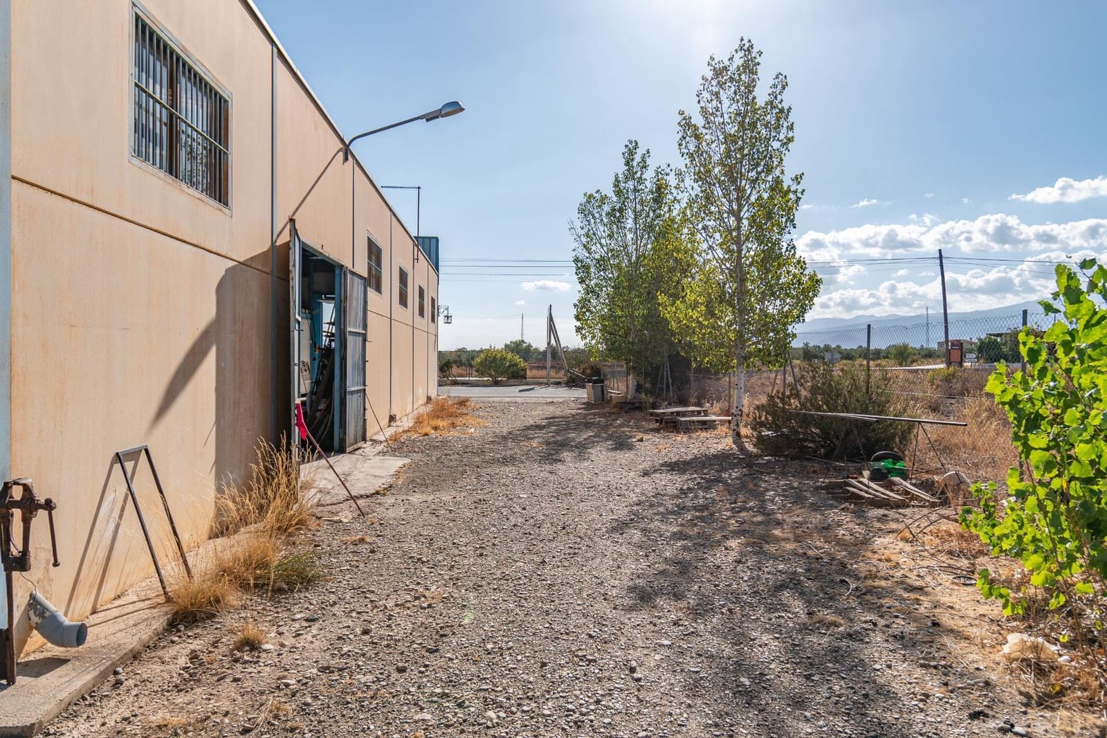 Bedrift til salgs i Albunan - € 350 000 (Ref: 9326608)