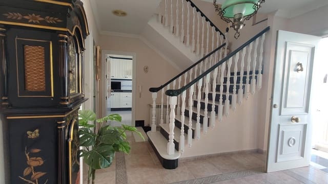 4 quarto Moradia Geminada para venda em Olula del Río com garagem - 180 000 € (Ref: 9335143)