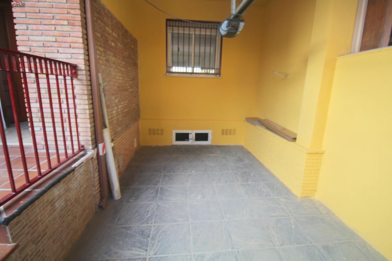 3 bedroom Terraced Villa for rent in Armilla with garage - € 800 (Ref: 9335144)