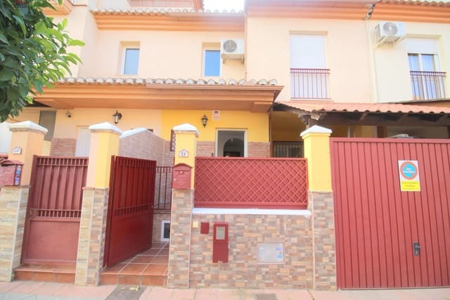 3 Zimmer Reihenhaus zu vermieten in Armilla mit Garage - 800 € (Ref: 9335144)