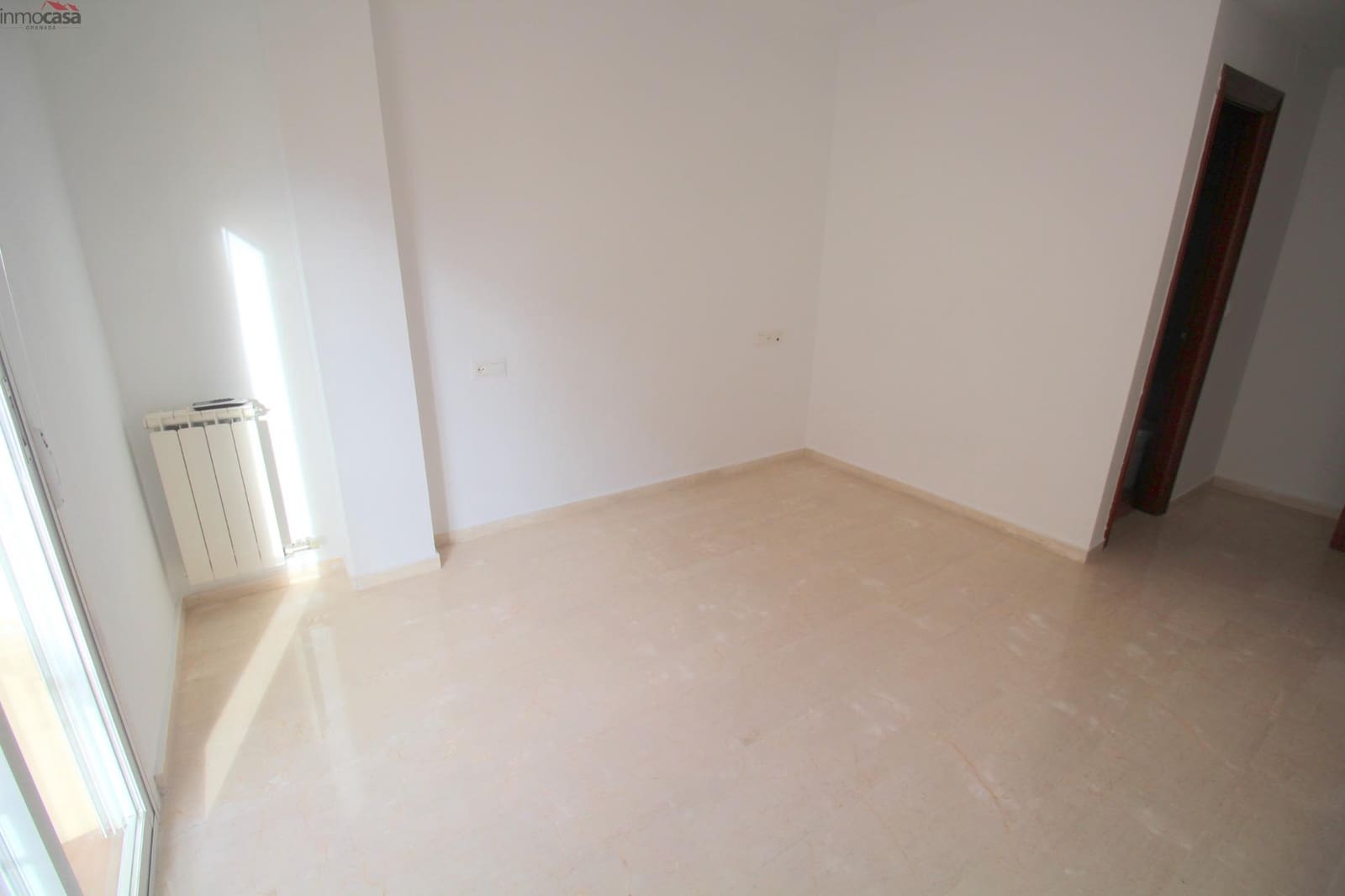 3 bedroom Terraced Villa for rent in Armilla with garage - € 800 (Ref: 9335144)