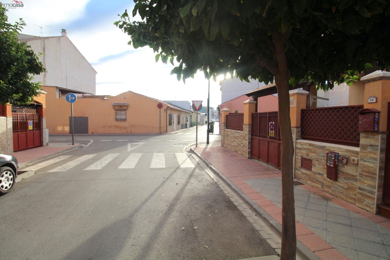 3 bedroom Terraced Villa for rent in Armilla with garage - € 800 (Ref: 9335144)