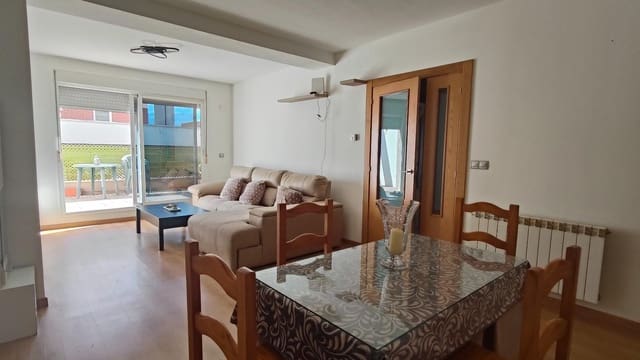 2 bedroom Flat for rent in Churriana de la Vega with garage - € 800 (Ref: 9338440)