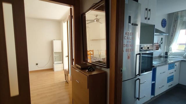 2 bedroom Flat for rent in Churriana de la Vega with garage - € 800 (Ref: 9338440)