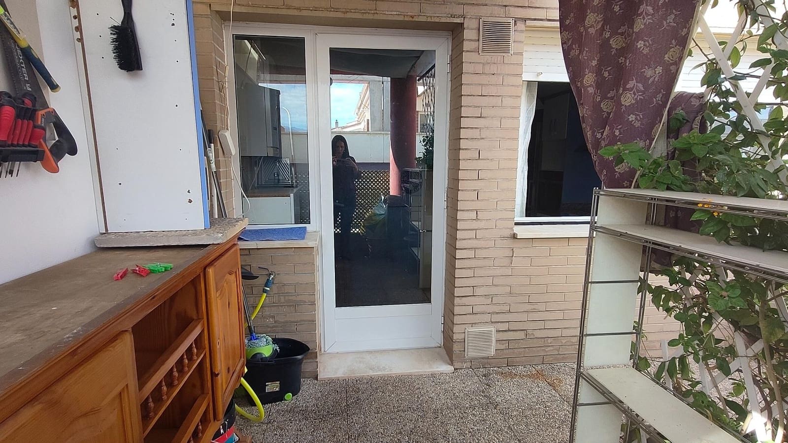 2 bedroom Flat for rent in Churriana de la Vega with garage - € 800 (Ref: 9338440)