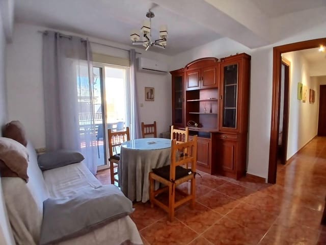 3 soveværelse Lejlighed til leje i Zaidin, Granada by - € 900 (Ref: 9353750)
