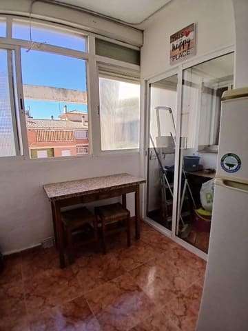 3 soveværelse Lejlighed til leje i Zaidin, Granada by - € 900 (Ref: 9353750)