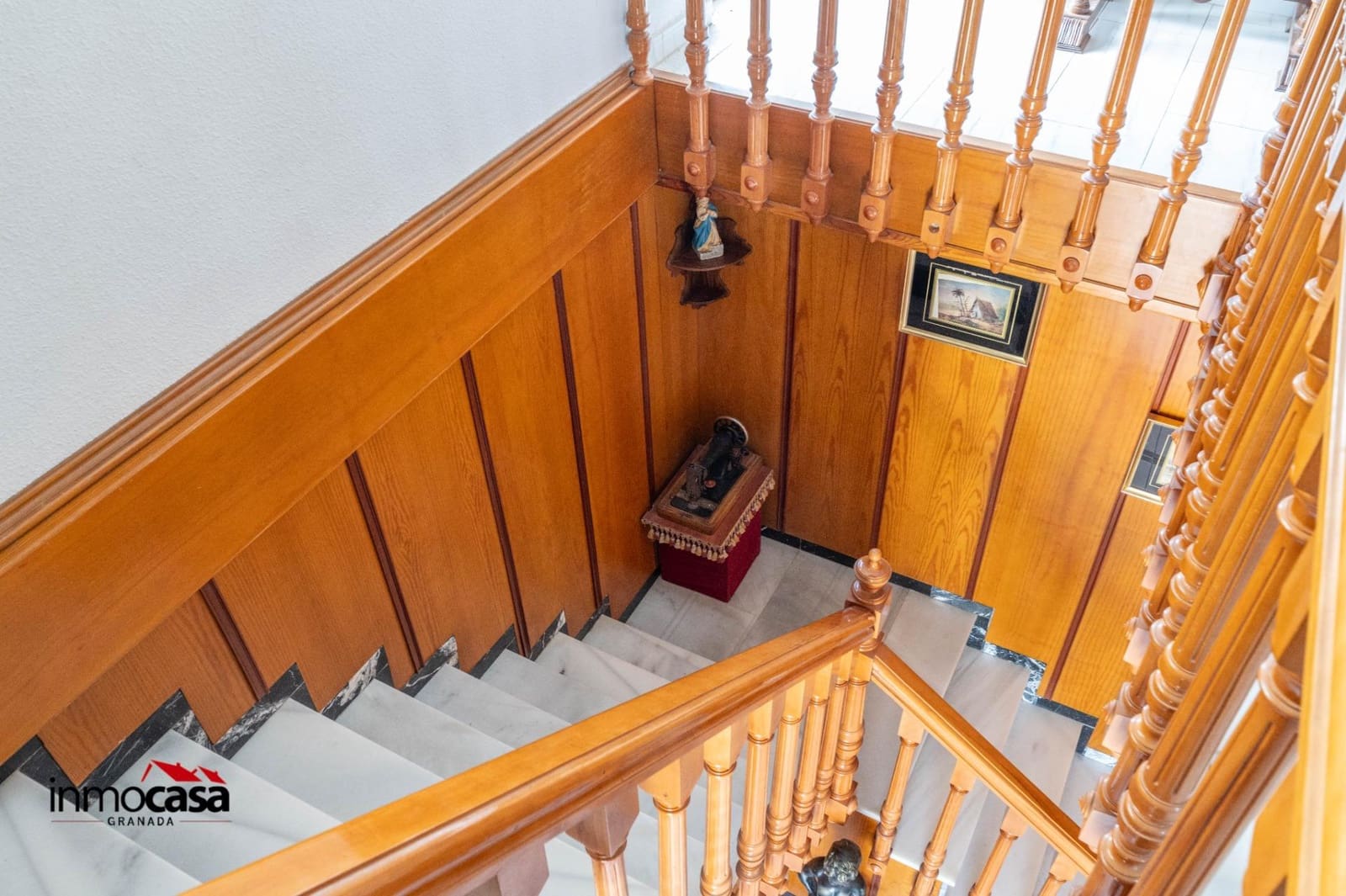 4 bedroom Villa for sale in Ogijares with pool garage - € 395,000 (Ref: 9379222)