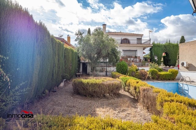 4 bedroom Villa for sale in Ogíjares with pool garage - € 395,000 (Ref: 9379222)
