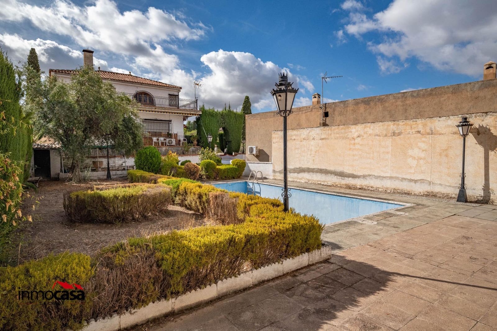 4 soveværelse Villa til salg i Ogijares med swimmingpool garage - € 395.000 (Ref: 9379222)