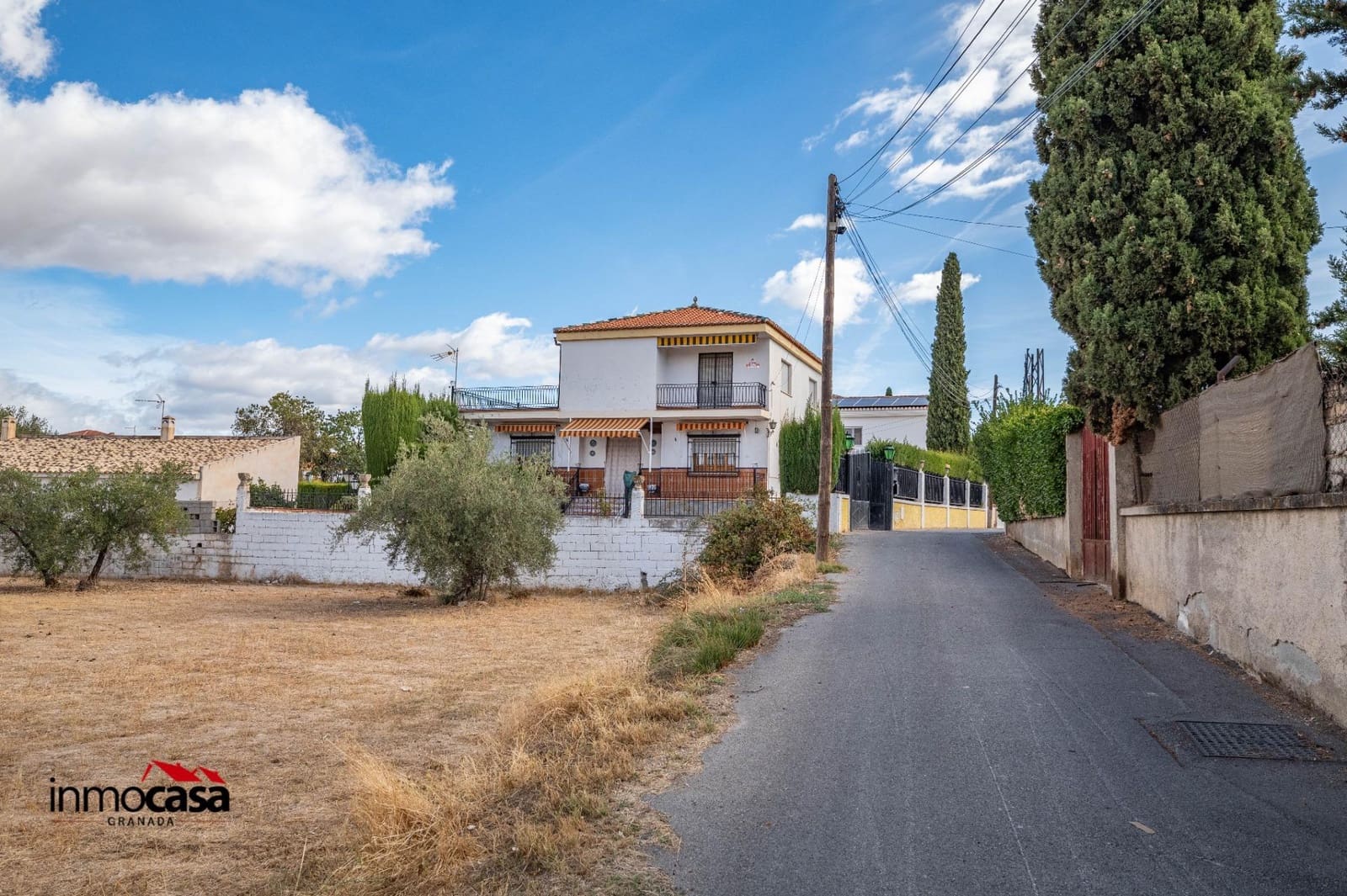 4 soveværelse Villa til salg i Ogijares med swimmingpool garage - € 395.000 (Ref: 9379222)