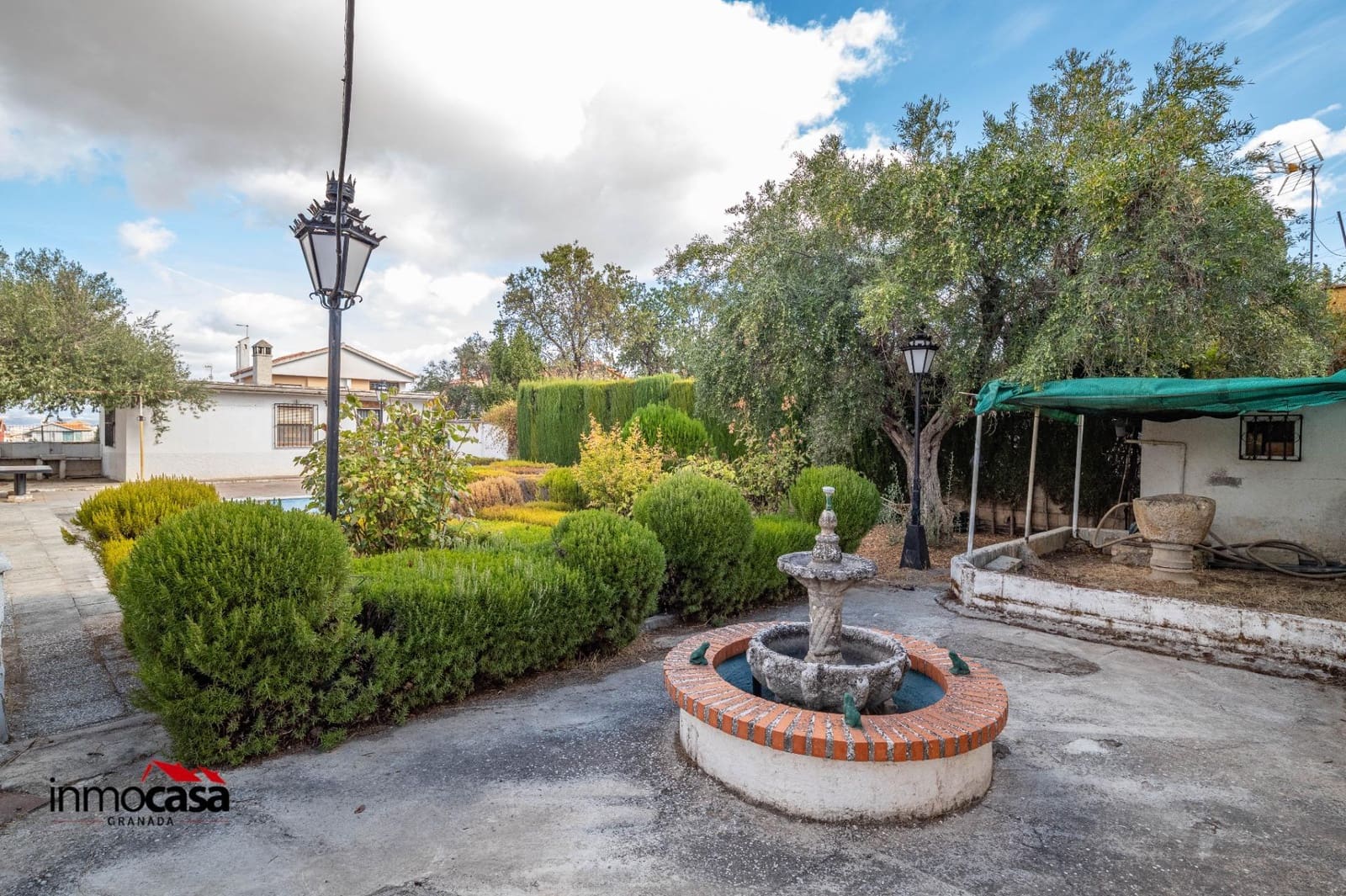 4 soveværelse Villa til salg i Ogijares med swimmingpool garage - € 395.000 (Ref: 9379222)