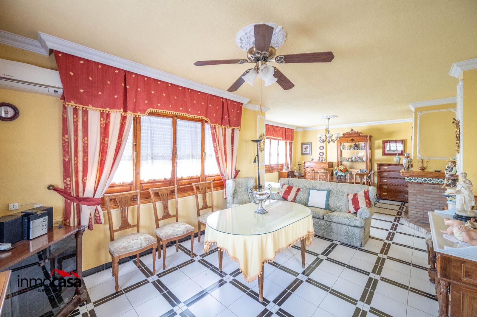 4 quarto Moradia para venda em Ogijares com piscina garagem - 349 000 € (Ref: 9379222)