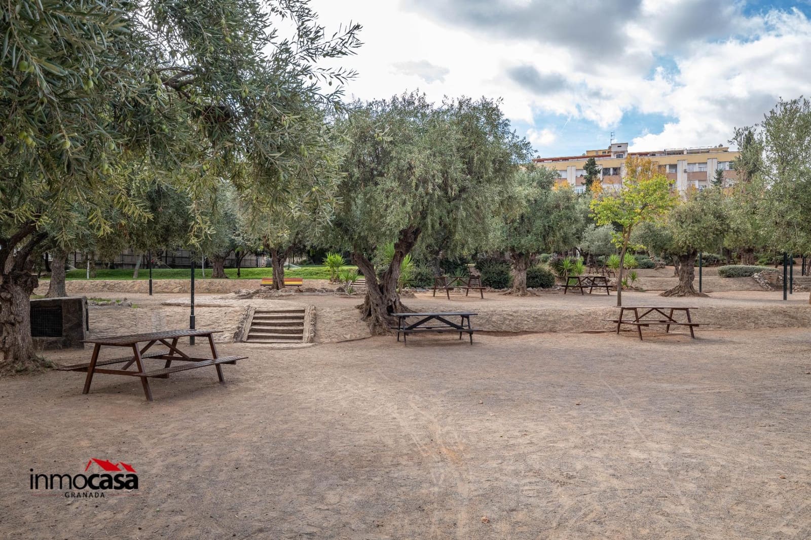 4 quarto Moradia para venda em Ogijares com piscina garagem - 349 000 € (Ref: 9379222)