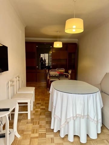 3 soveværelse Lejlighed til leje i Zaidin, Granada by - € 800 (Ref: 9379225)