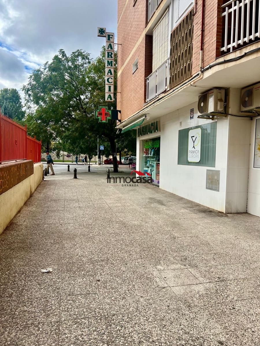 3 sypialnia Mieszkanie do wynajęcia w Miasto Grenada - 800 € (Ref: 9379225)