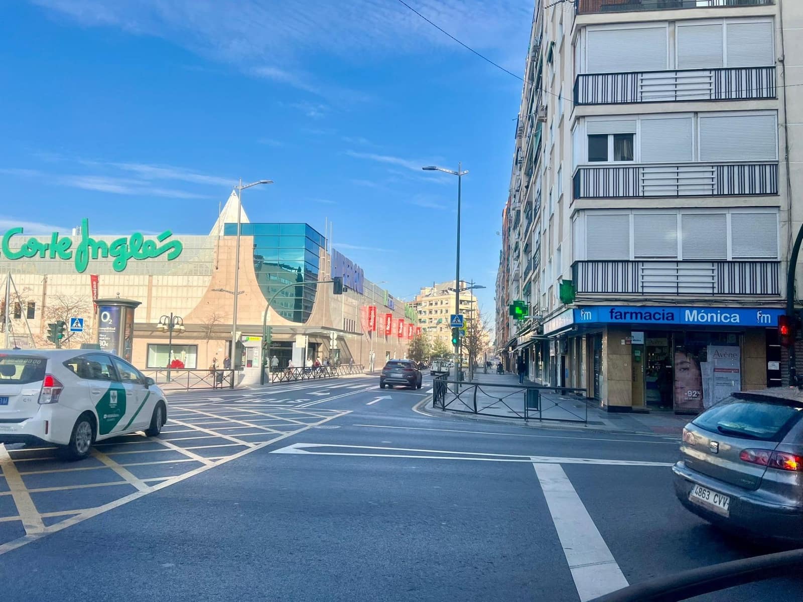 Autotalli myytävänä paikassa Granada kaupunki - 20 000 € (Ref: 9379226)