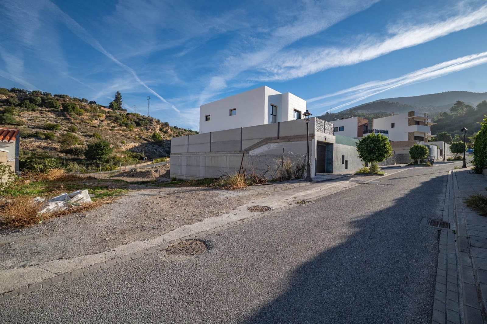 Building Plot for sale in Velez de Benaudalla - € 85,000 (Ref: 9388068)