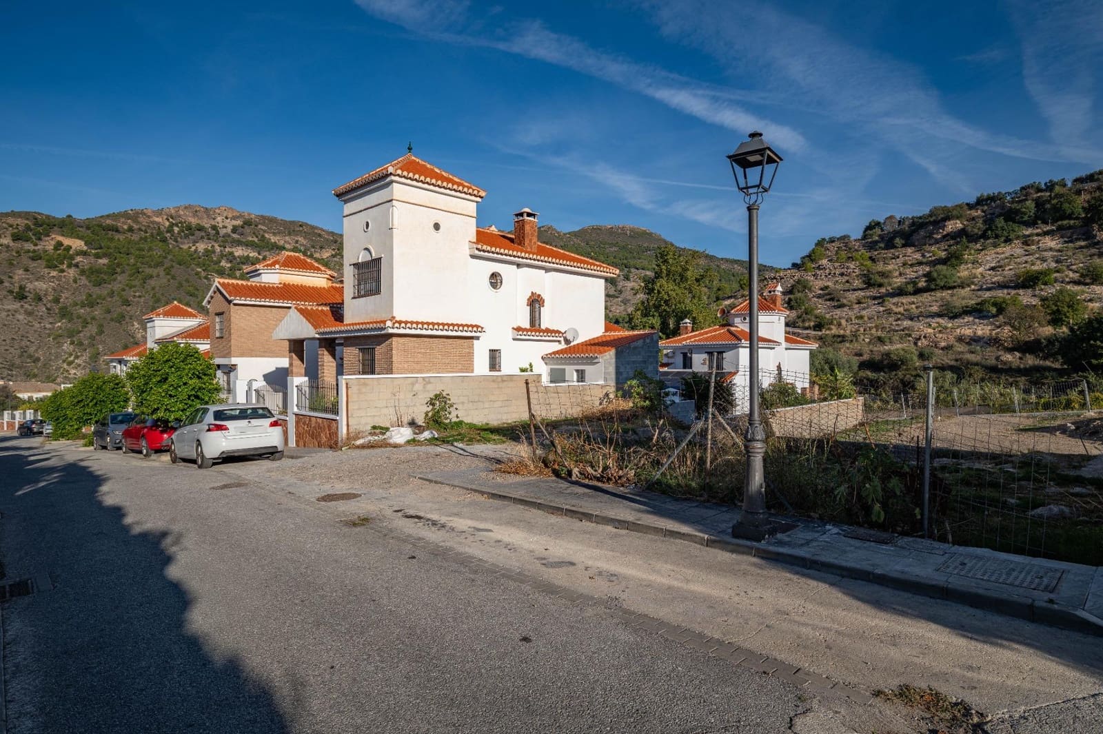 Building Plot for sale in Velez de Benaudalla - € 85,000 (Ref: 9388068)