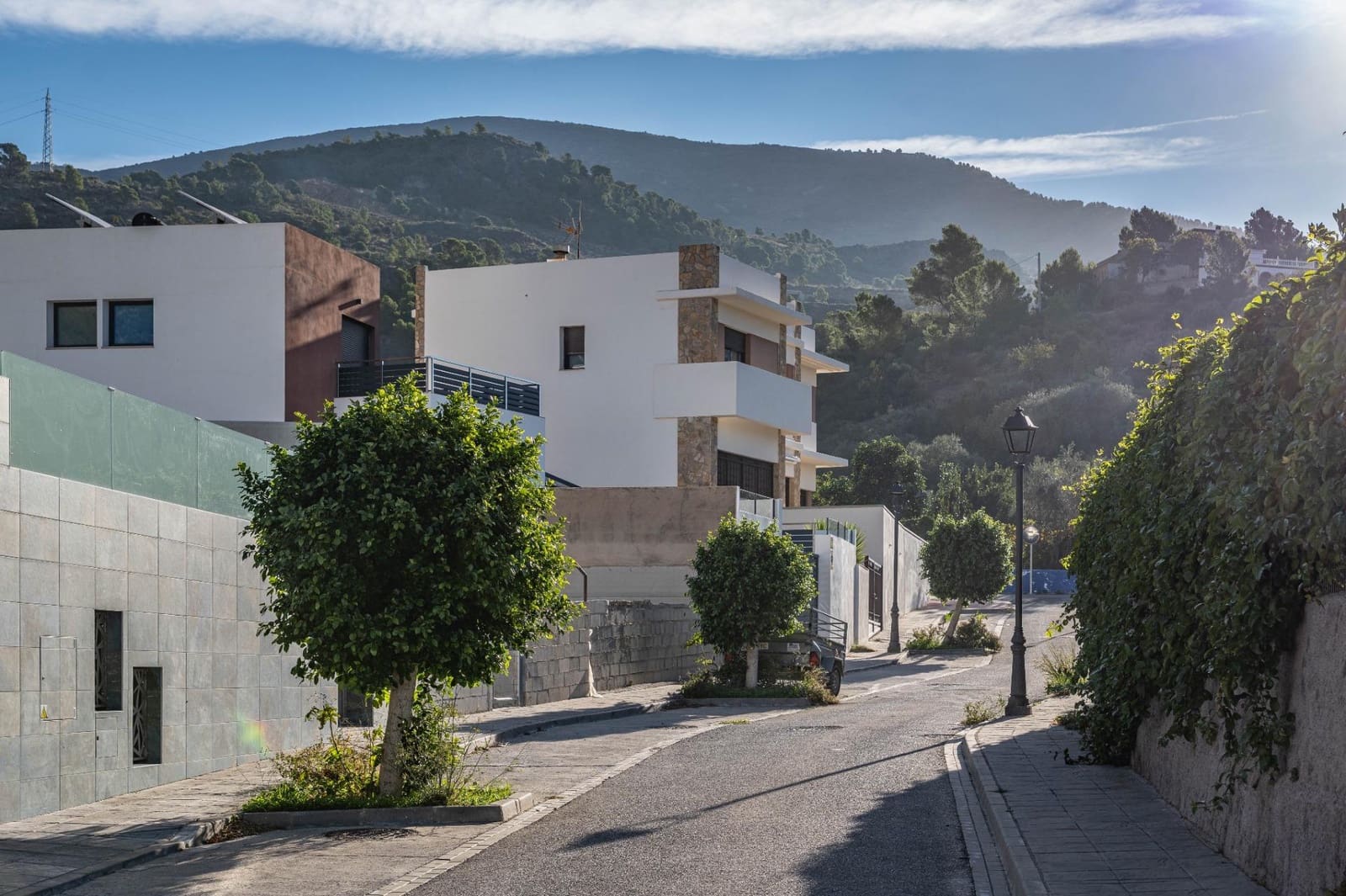 Building Plot for sale in Velez de Benaudalla - € 85,000 (Ref: 9388068)