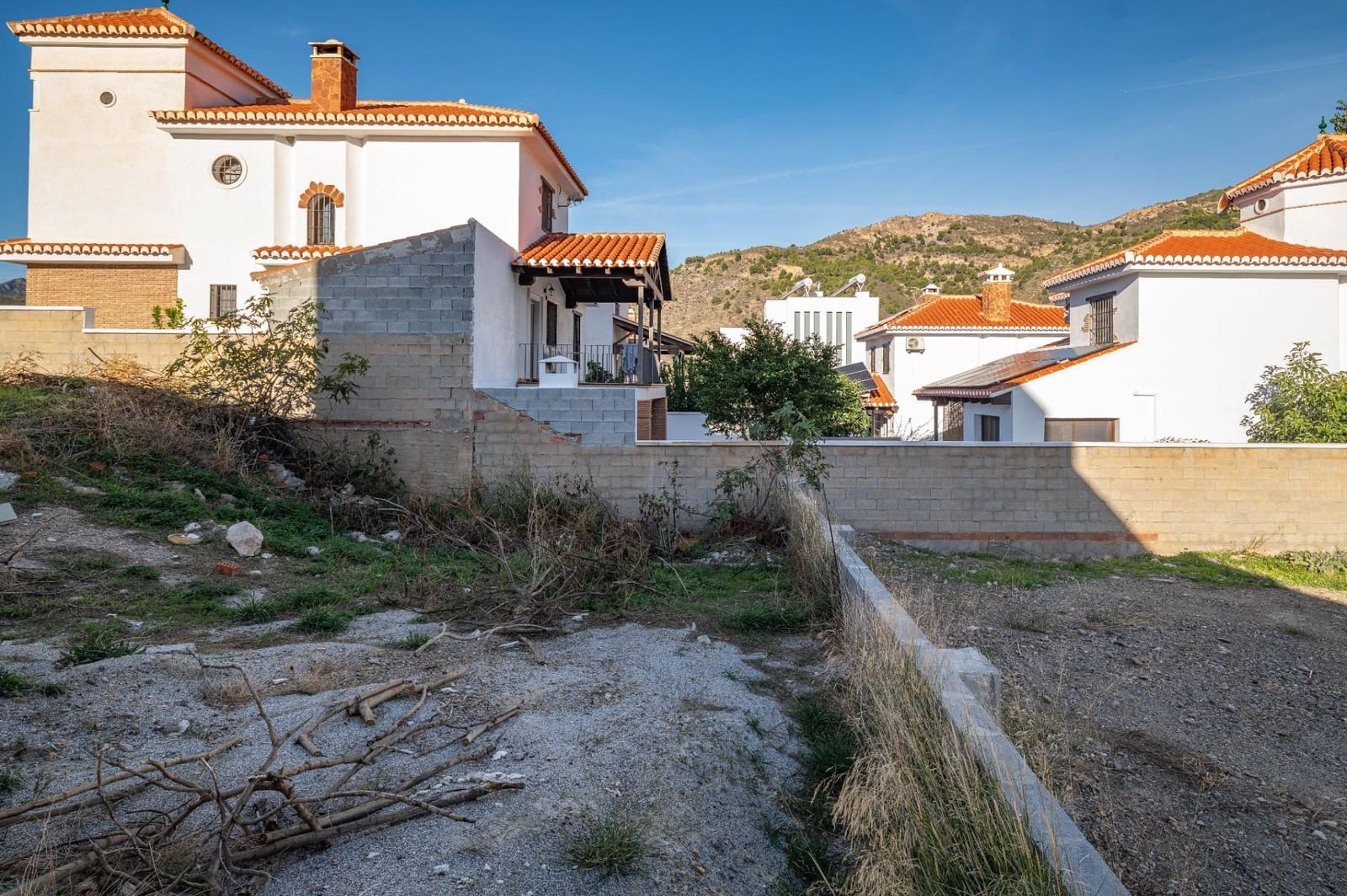 Building Plot for sale in Velez de Benaudalla - € 85,000 (Ref: 9388068)