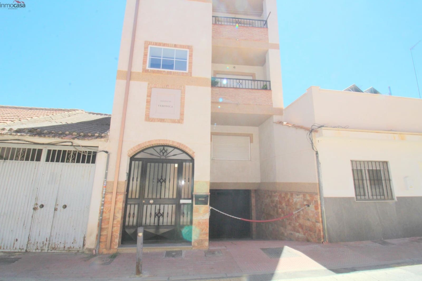 Appartement de 2 chambres à louer à Armilla - 600 € (Ref: 9391056)