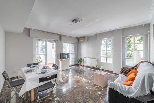 4 sypialnia Mieszkanie na sprzedaż w Miasto Grenada z garażem - 382 000 € (Ref: 9396168)