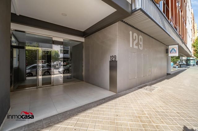 2 sypialnia Mieszkanie na sprzedaż w Miasto Grenada z basenem garażem - 389 000 € (Ref: 9396169)