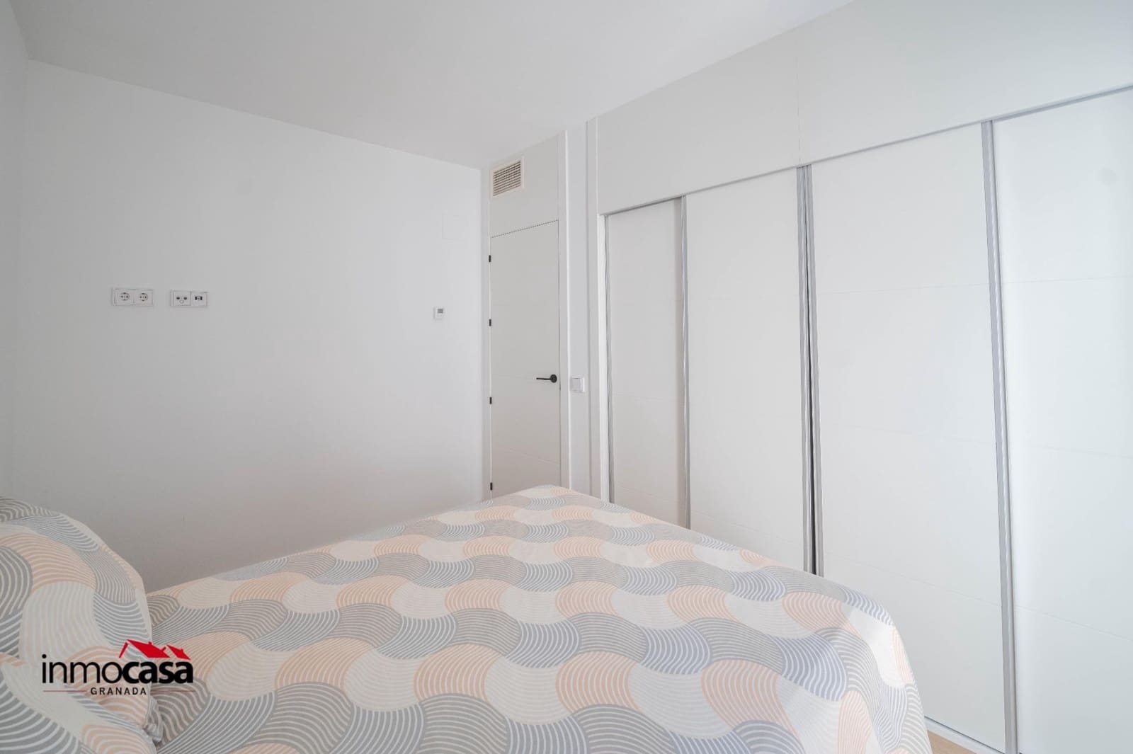 2 chambre Appartement à vendre à Grenade ville avec piscine garage - 389 000 € (Ref: 9396169)