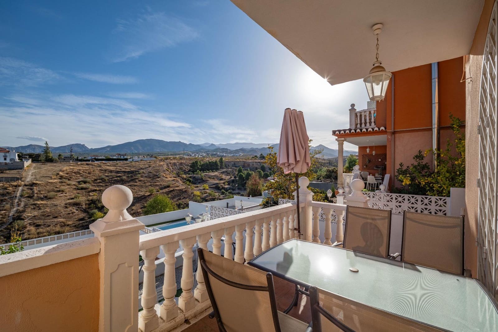 5 bedroom Villa for sale in Gojar with pool garage - € 535,000 (Ref: 9396170)