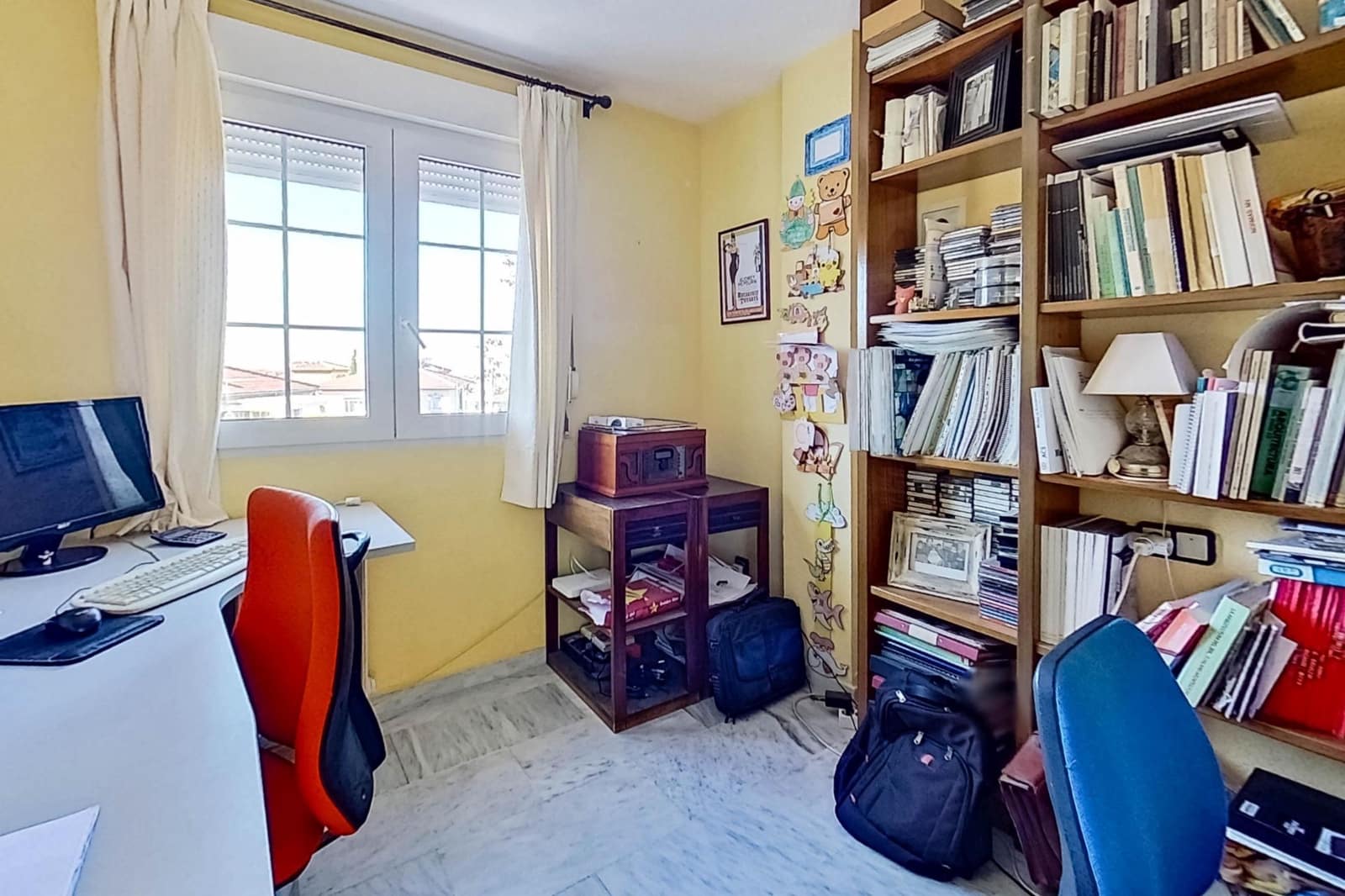 5 bedroom Villa for sale in Gojar with pool garage - € 535,000 (Ref: 9396170)