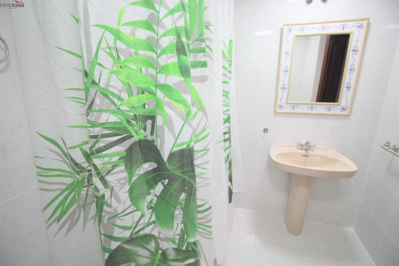 Appartement de 2 chambres à louer à Armilla avec garage - 680 € (Ref: 9398631)