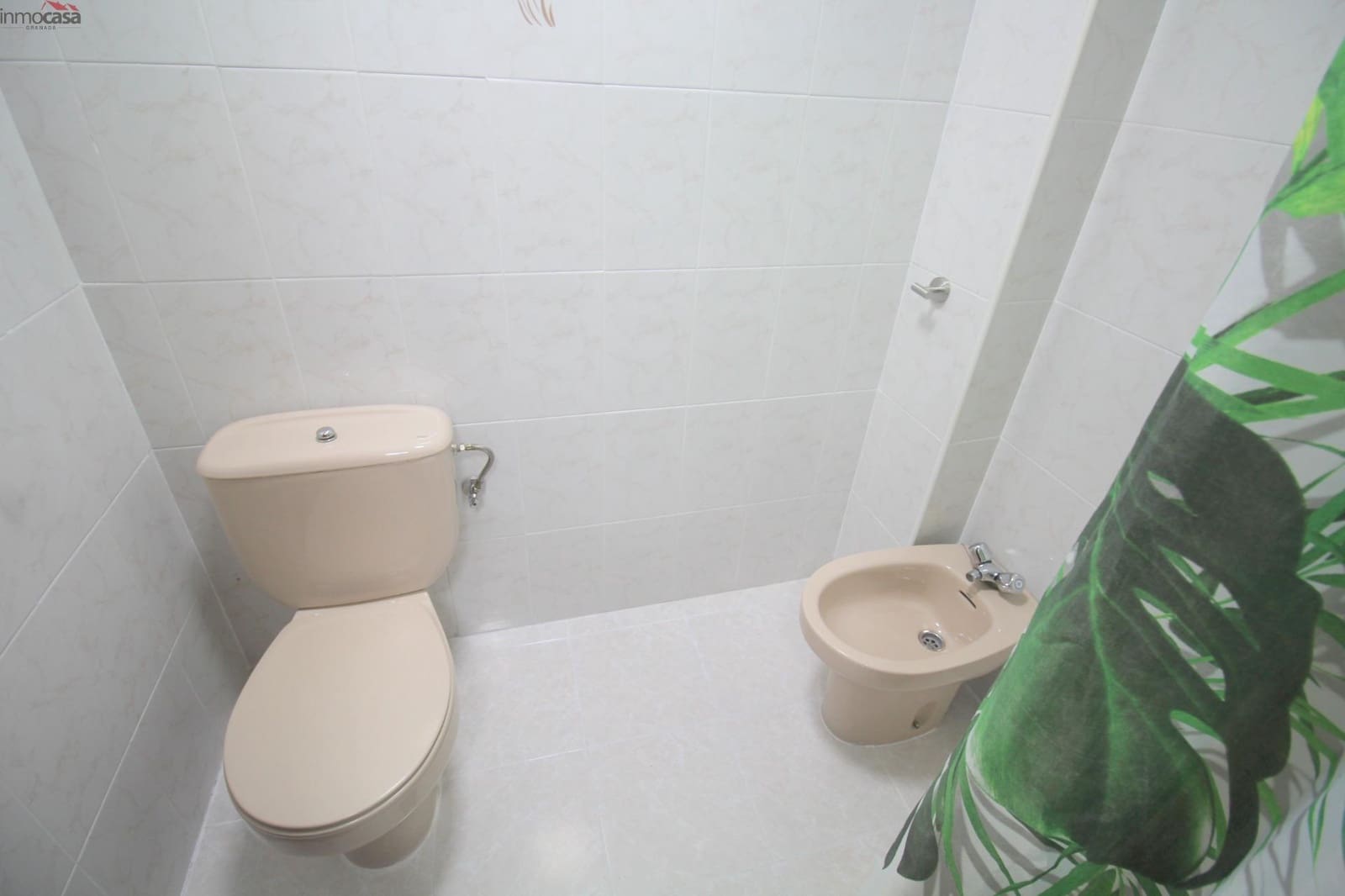 Appartement de 2 chambres à louer à Armilla avec garage - 680 € (Ref: 9398631)