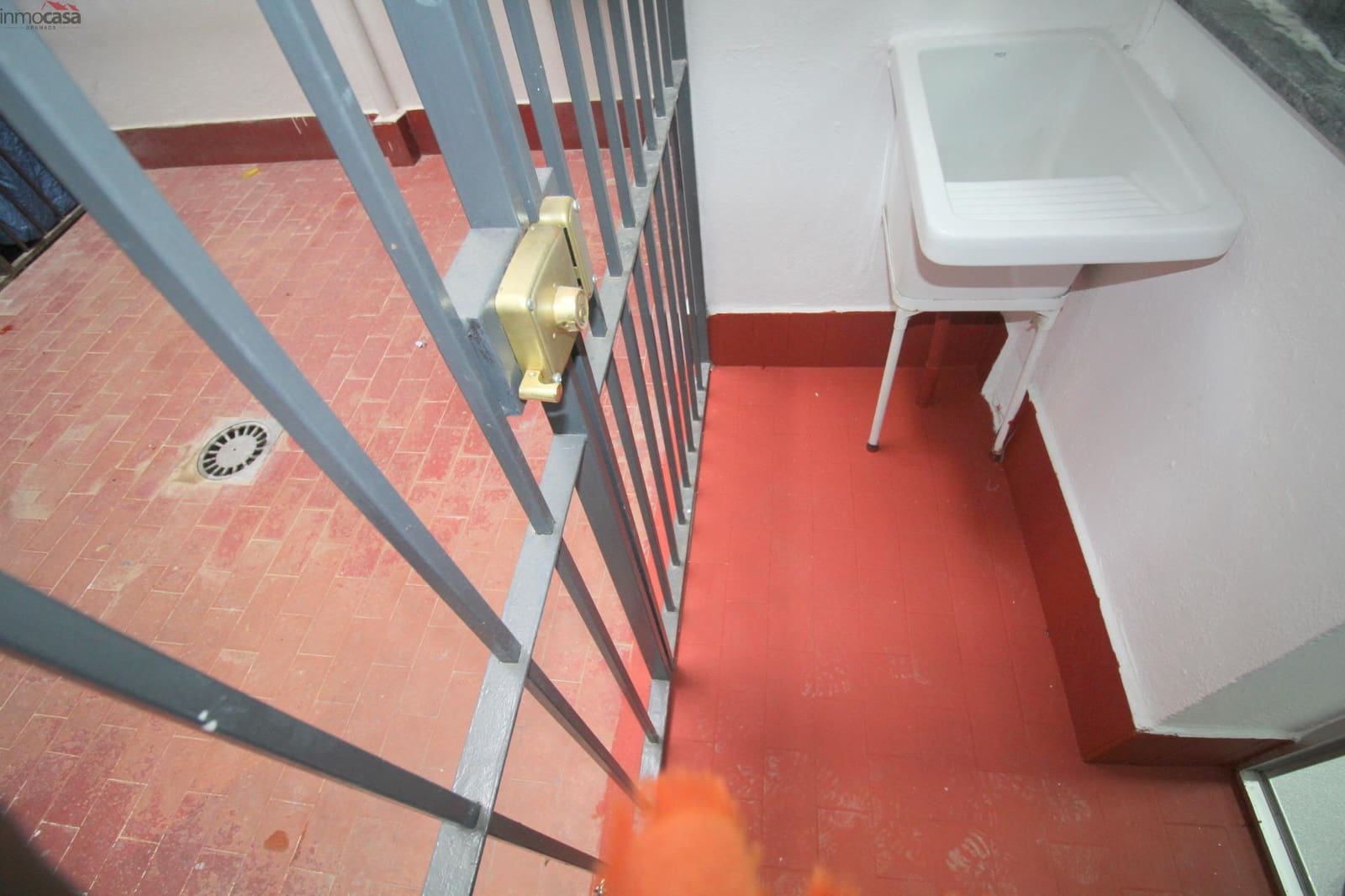 Appartement de 2 chambres à louer à Armilla avec garage - 680 € (Ref: 9398631)