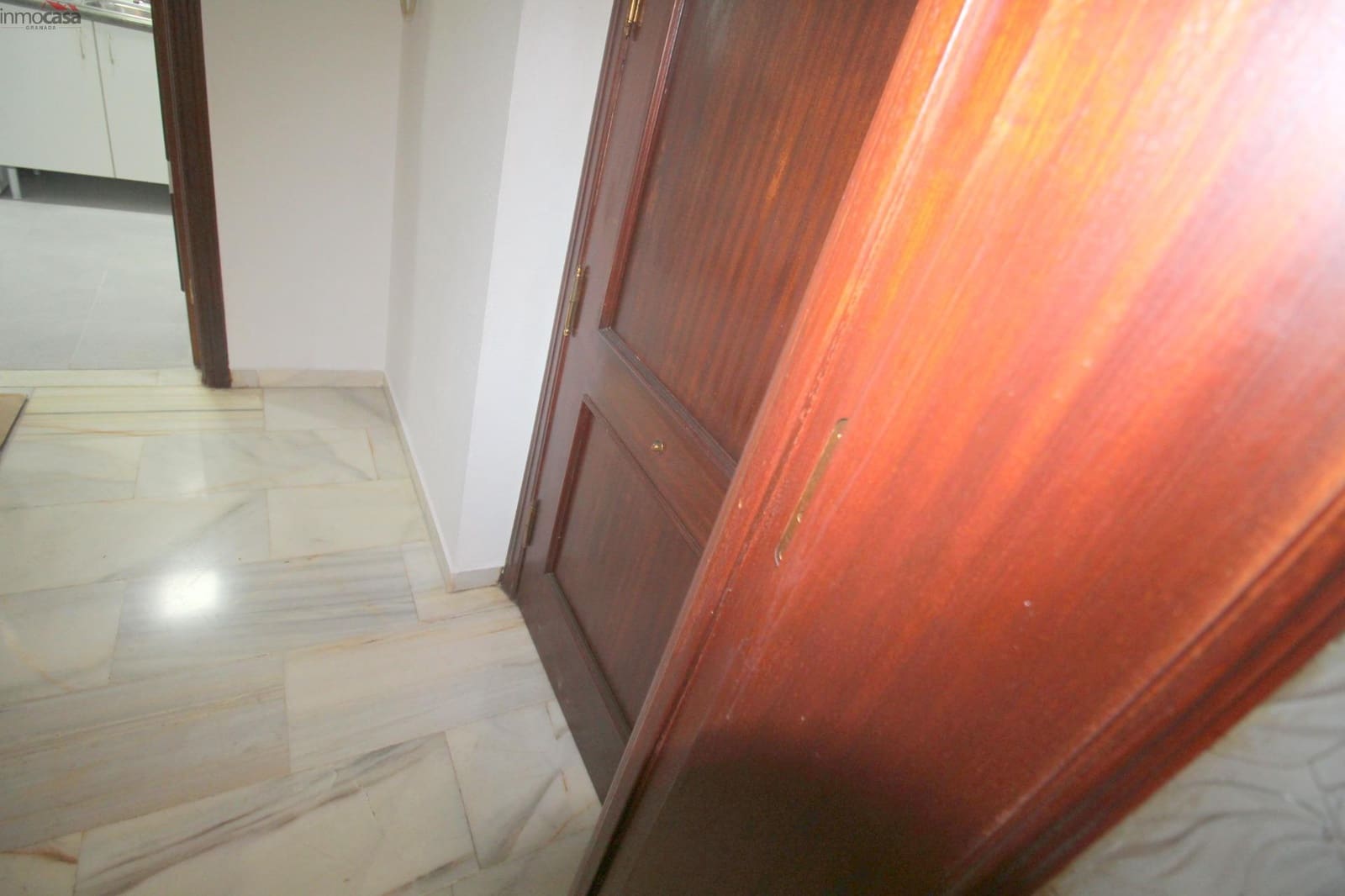 Appartement de 2 chambres à louer à Armilla avec garage - 680 € (Ref: 9398631)