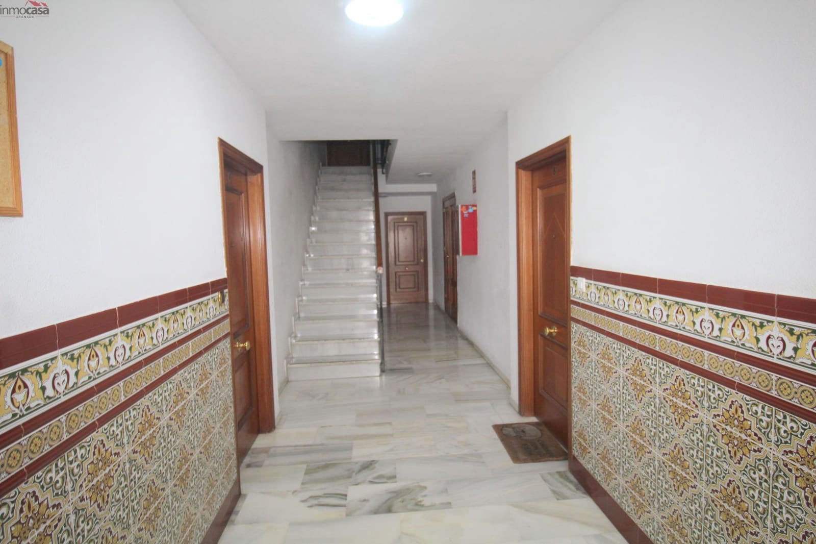 Appartement de 2 chambres à louer à Armilla avec garage - 680 € (Ref: 9398631)