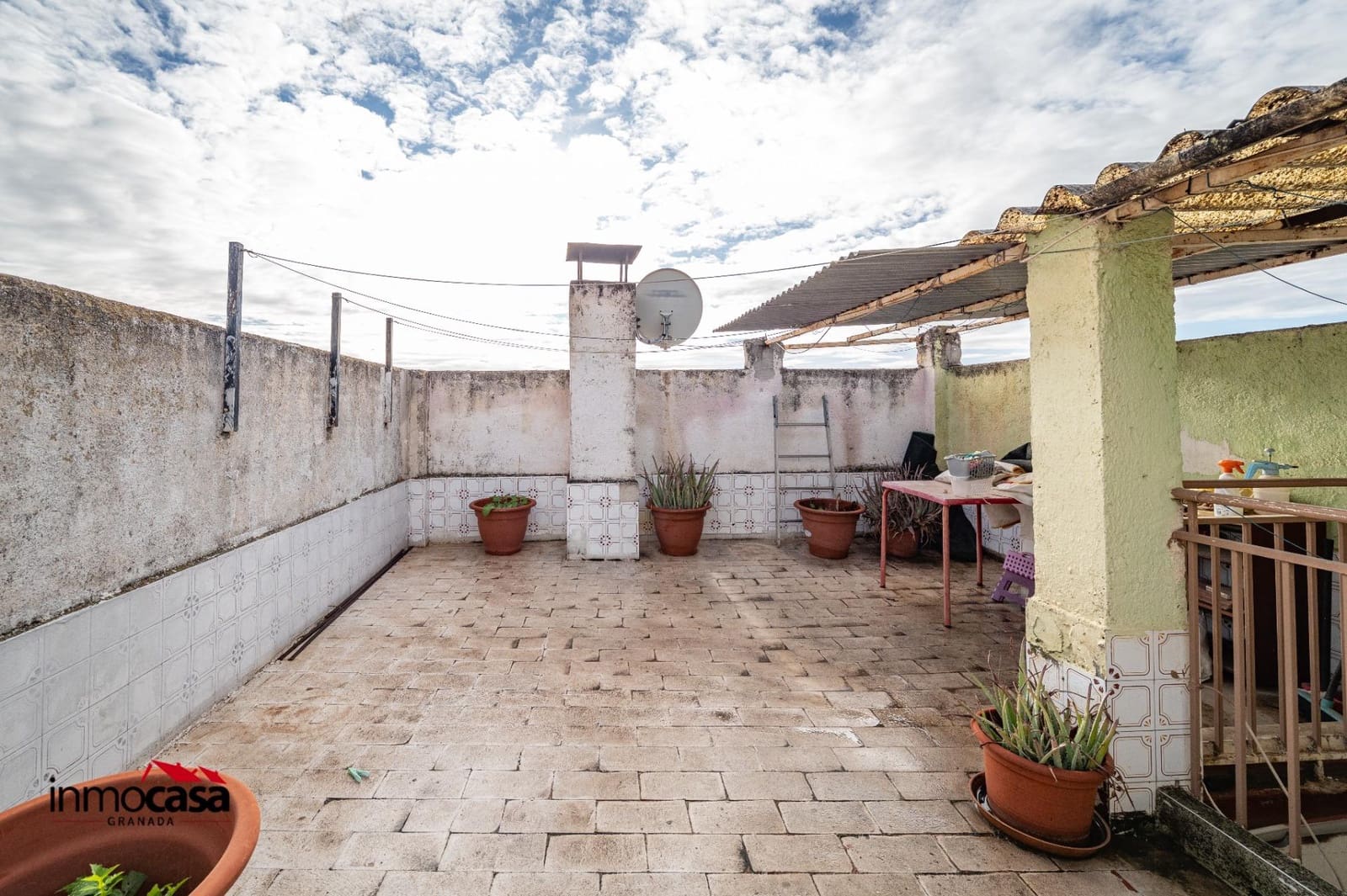 3 slaapkamer Rijtjeshuis te koop in Albolote - € 175.000 (Ref: 9401327)