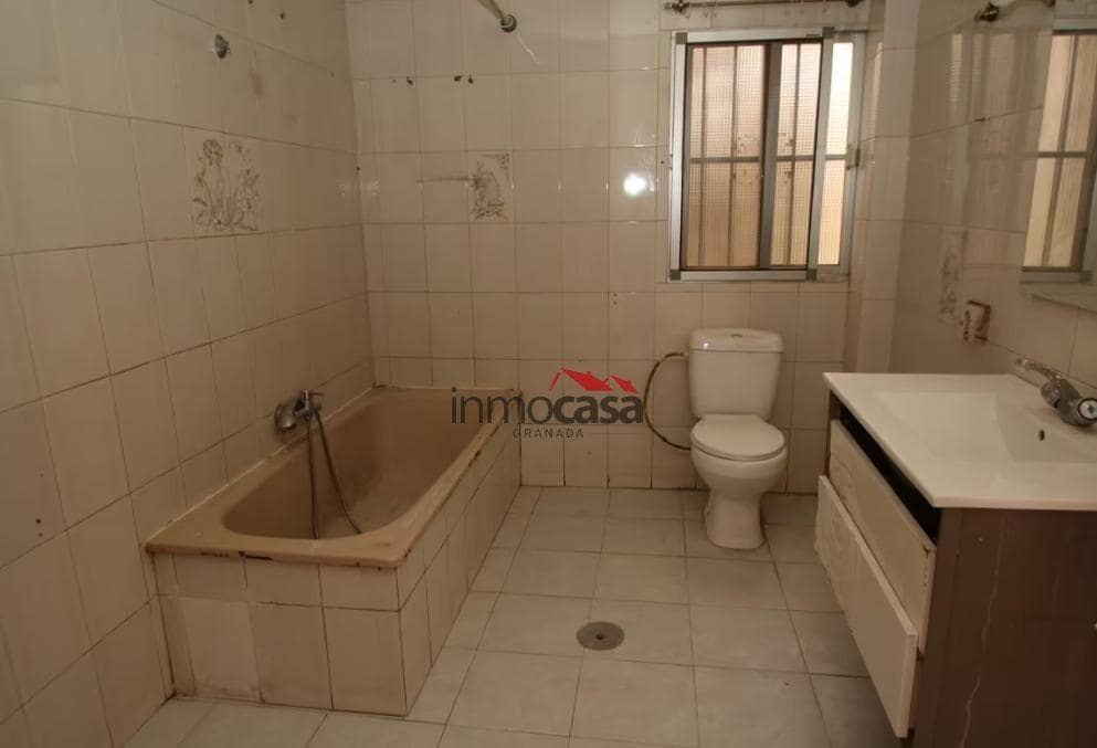 3 sypialnia Mieszkanie na sprzedaż w Churriana de la Vega - 113 000 € (Ref: 9403520)