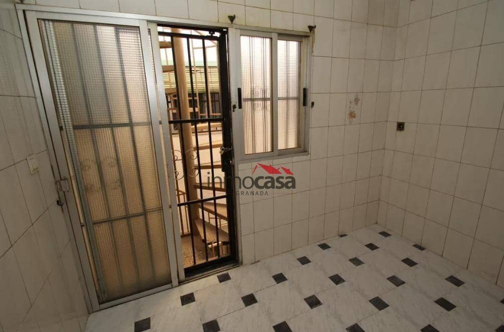 3 sypialnia Mieszkanie na sprzedaż w Churriana de la Vega - 113 000 € (Ref: 9403520)