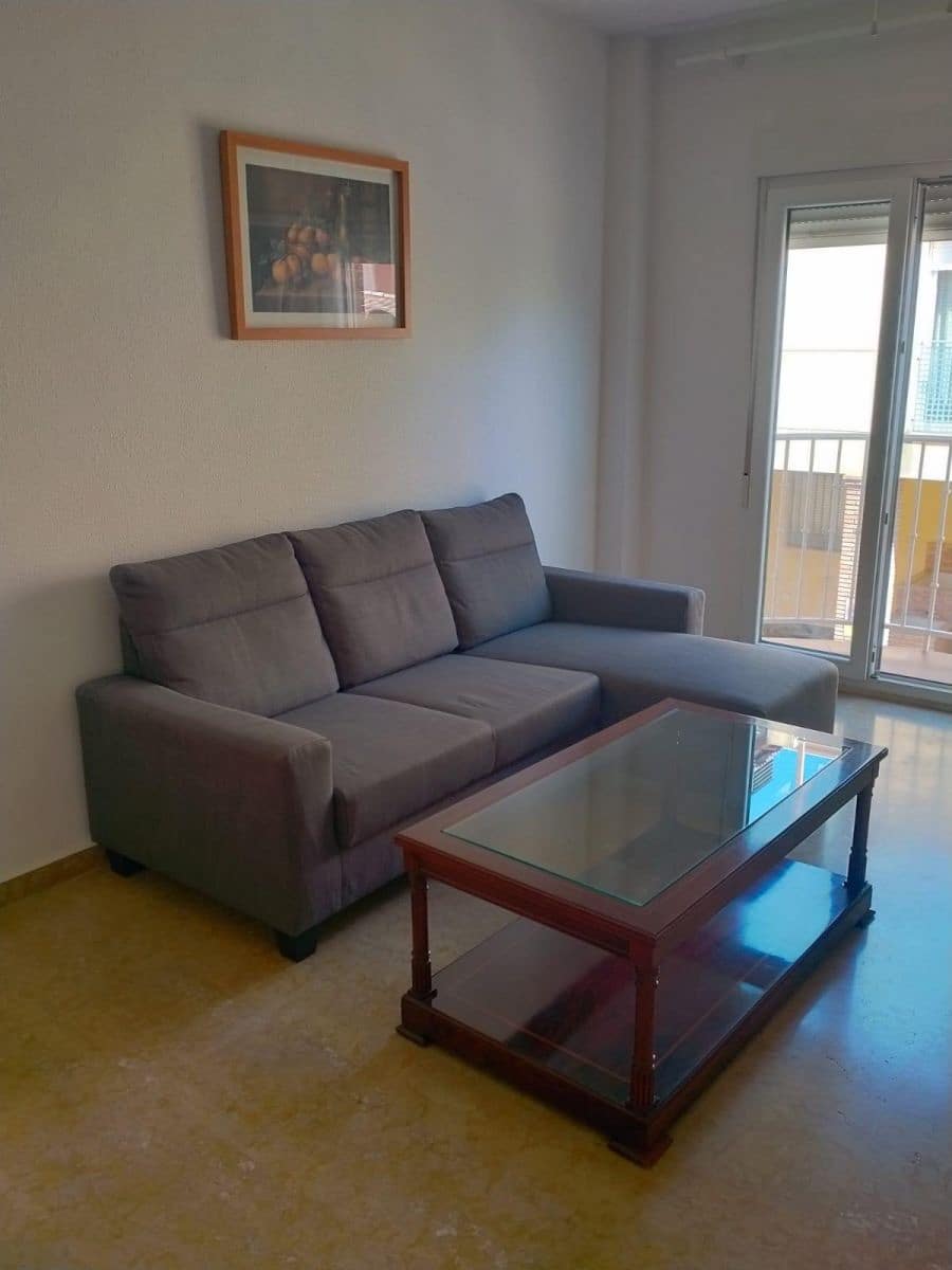 3 sovrum Lägenhet att hyra i Armilla med garage - 700 € (Ref: 9403521)