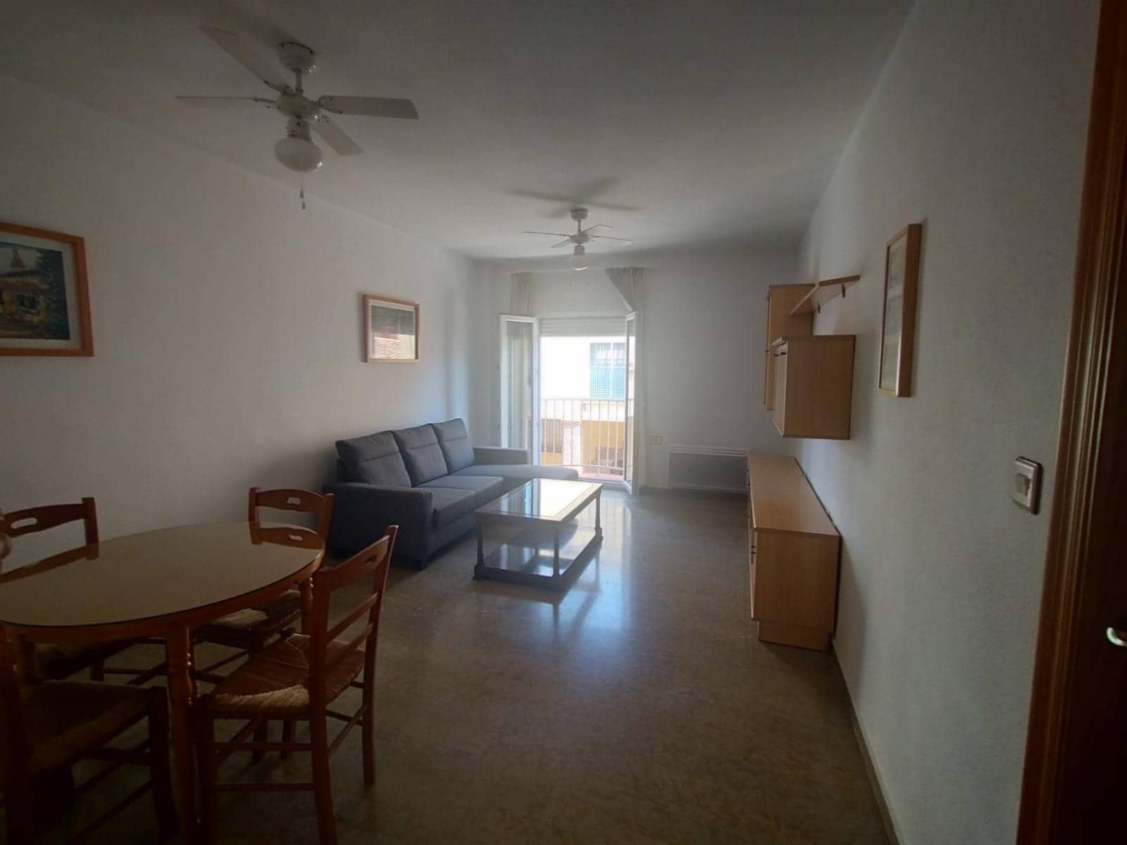 3 sovrum Lägenhet att hyra i Armilla med garage - 700 € (Ref: 9403521)