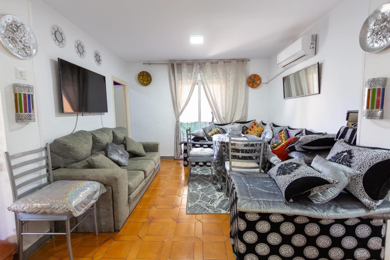 3 soverom Leilighet til salgs i Granada by - € 145 000 (Ref: 9411165)