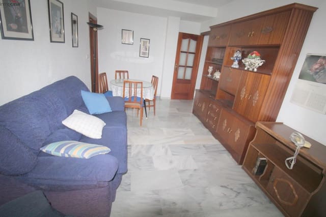 1 quarto Apartamento para arrendar em Armilla - 590 € (Ref: 9417882)